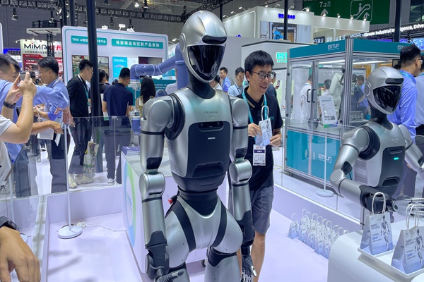 技術突破＋商業鋪展，浦東加速構建人形機器人產業全鏈路閉環